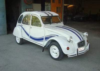 Voiture 2 CV restauration 4